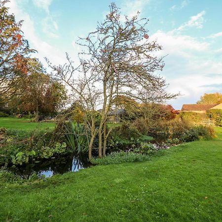 Wisteria Cottage Gayton  Buitenkant foto